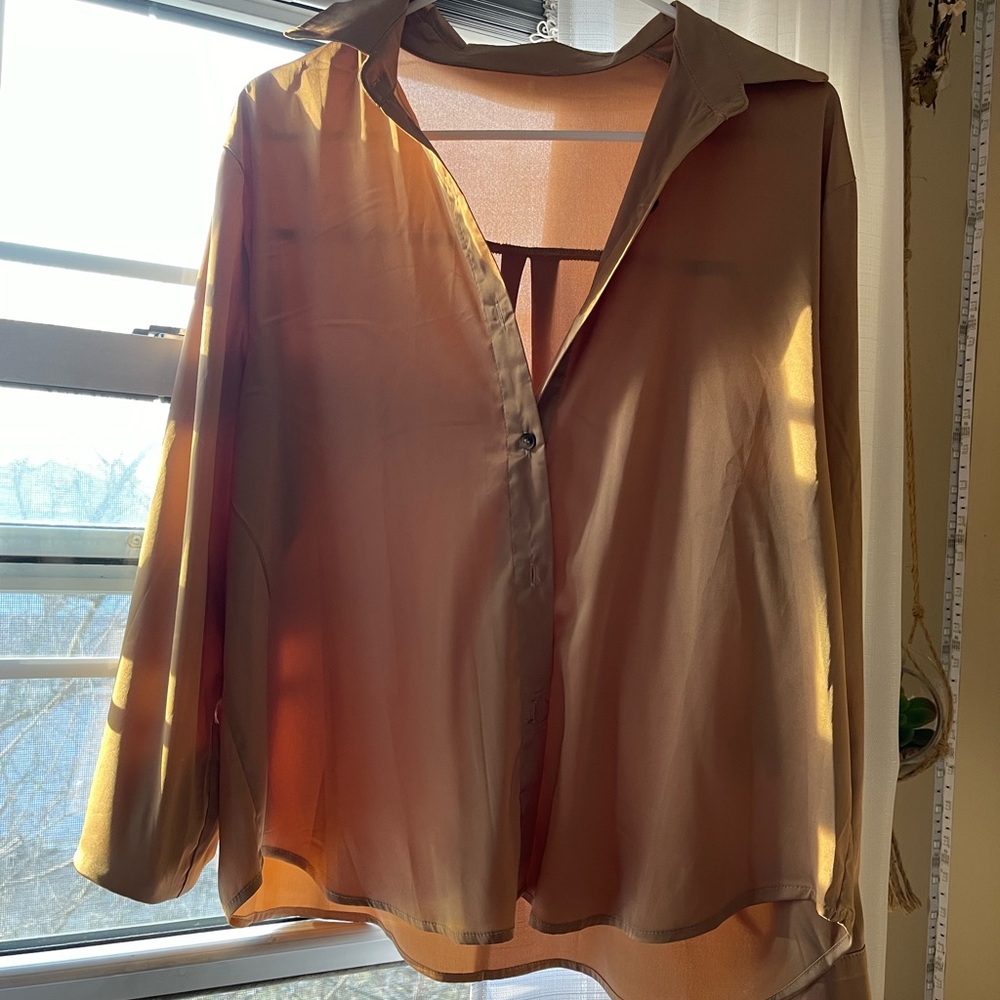 Loose Fit Satin Button Up